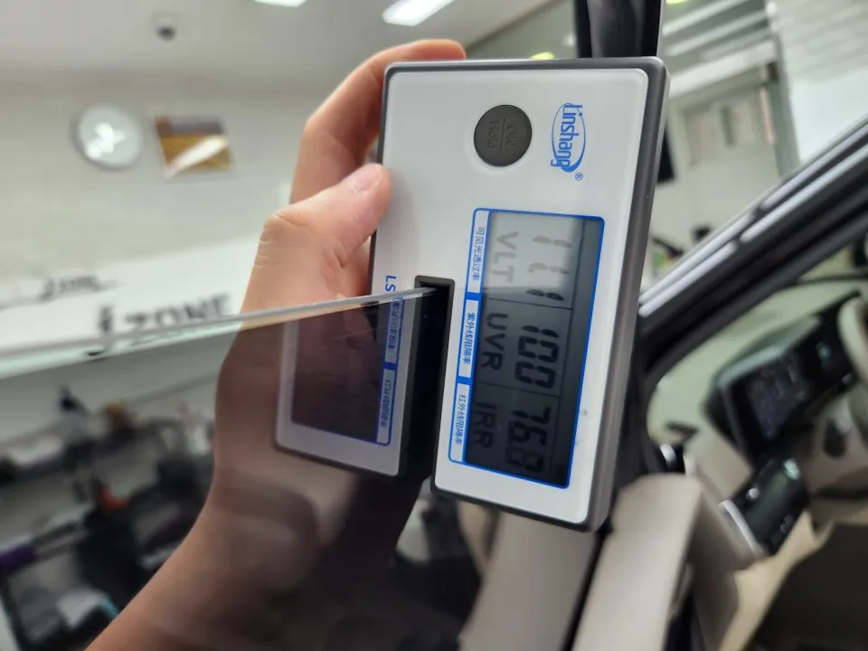 Kia Carnival PPF施工事例｜費用目安と仕上がり 施工写真 3-1