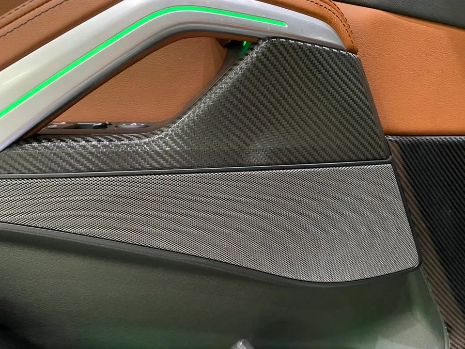 BMW X6 ambient lighting - BMW X6 Ambient Lighting Upgrade: Enhanced Interior LED Mood photo 5