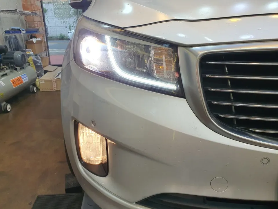 Kia Carnival KA4 lighting upgrade - Kia Carnival KA4 LED Lighting Upgrade Review photo 3