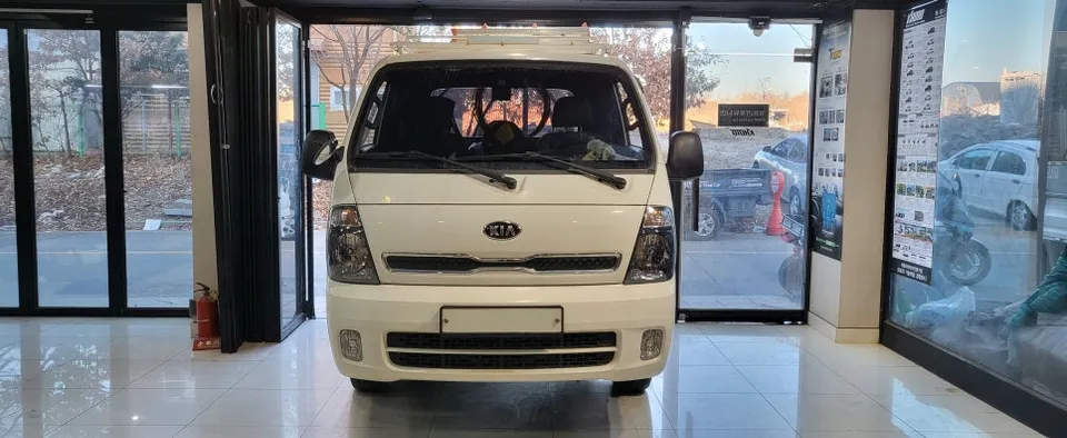 Kia Bongo 3 wide angle mirror installation result