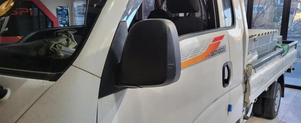 Kia Bongo 3 wide angle mirror - Kia Bongo 3 Wide Angle Mirror Review — Cost & Results photo 3