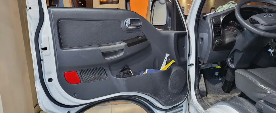 Kia Bongo 3 wide angle mirror - Kia Bongo 3 Wide Angle Mirror Review — Cost & Results photo 4