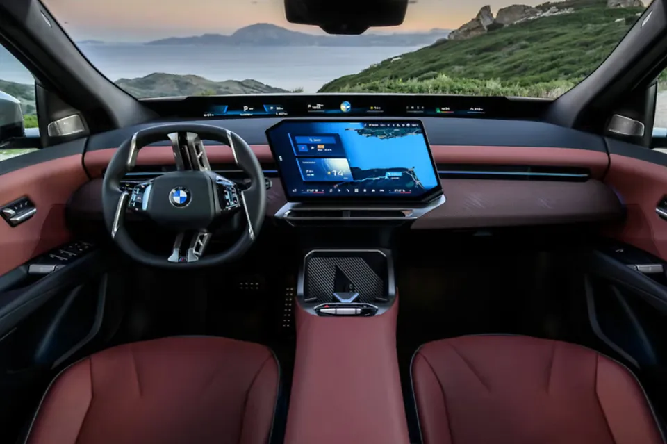 BMW iX3のPPF施工事例|費用目安と仕上がり 施工写真 3-1