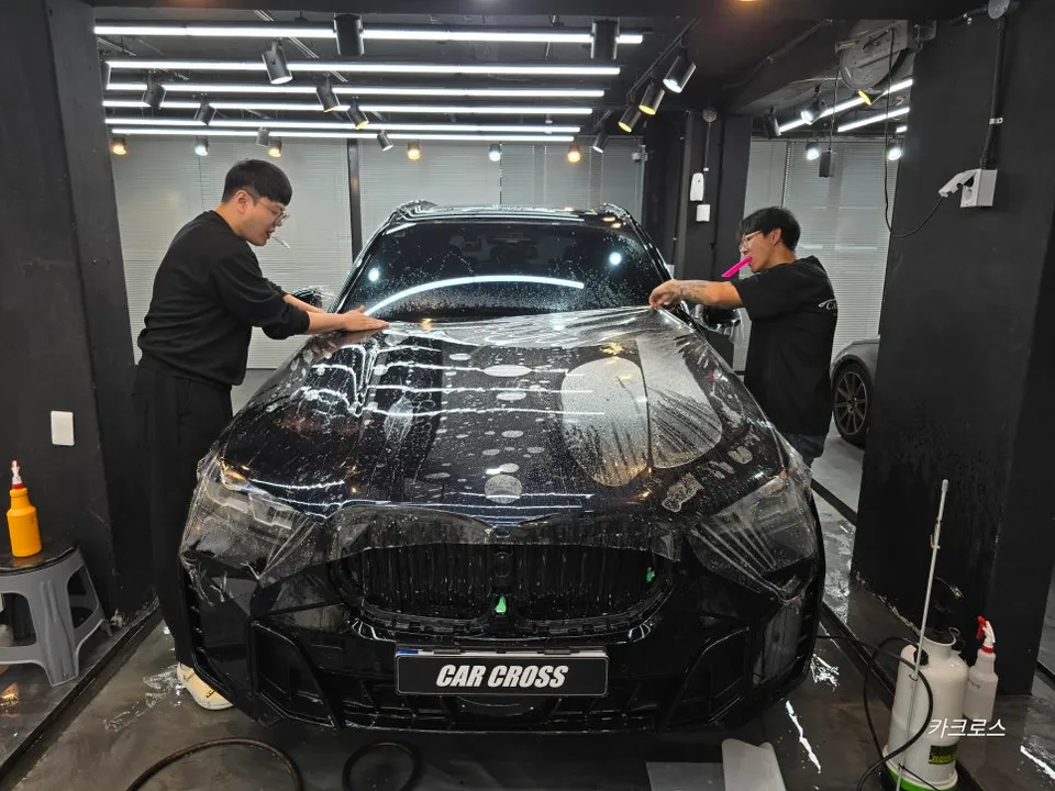 BMW X5のPPF施工事例｜費用目安・仕上がり 施工写真 1-3