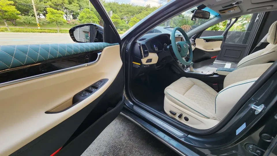 Hyundai Grandeur IG Interior Customization Review — Cost photo 2