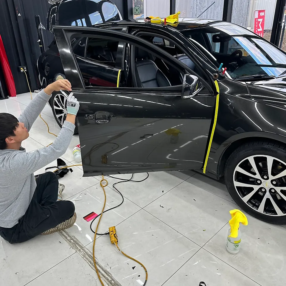 Chevrolet Malibuのカーラッピング事例｜費用目安・仕上がり 施工写真 3-3