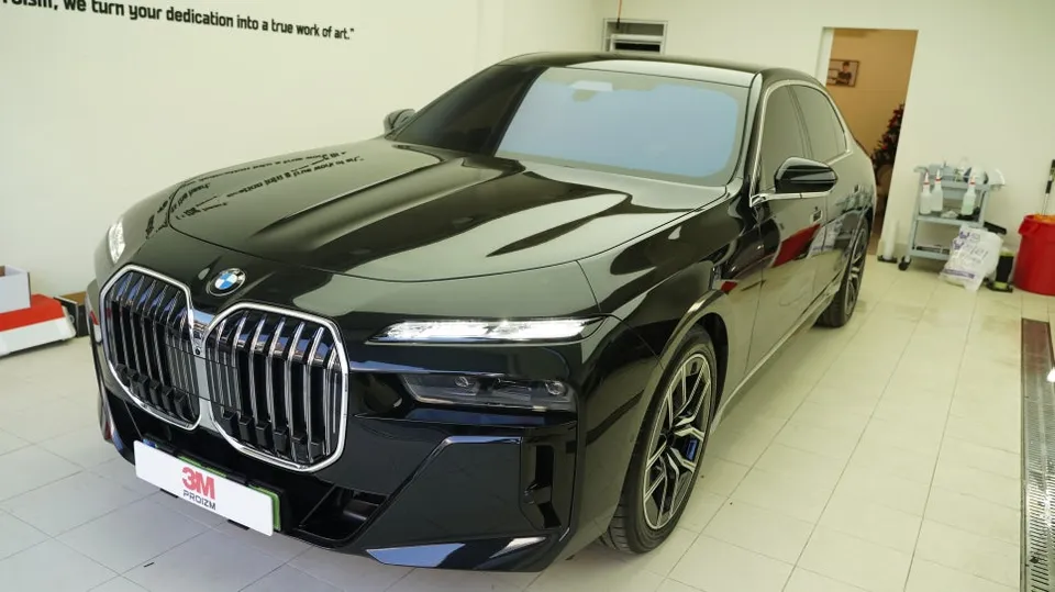 BMW 7 Series PPF施工事例|韓国での実例紹介 施工写真 3-1
