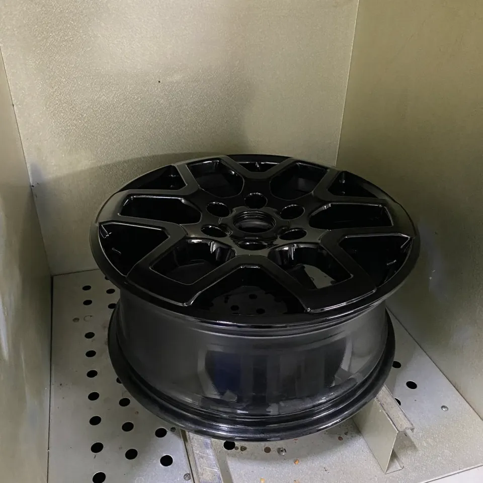 Ford Bronco wheel repair - Ford Bronco Wheel Repair & Painting Review — Glossy Black Transfo photo 4