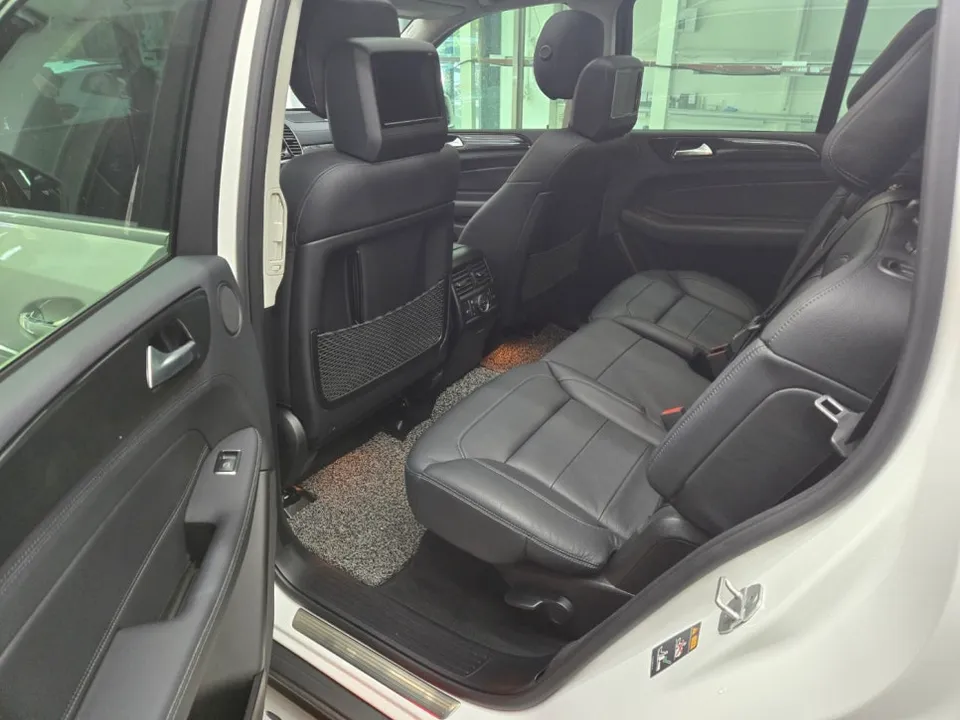 Mercedes-Benz GLS ceramic coating - Mercedes-Benz GLS Ceramic Coating Review - Cost & Results photo 6