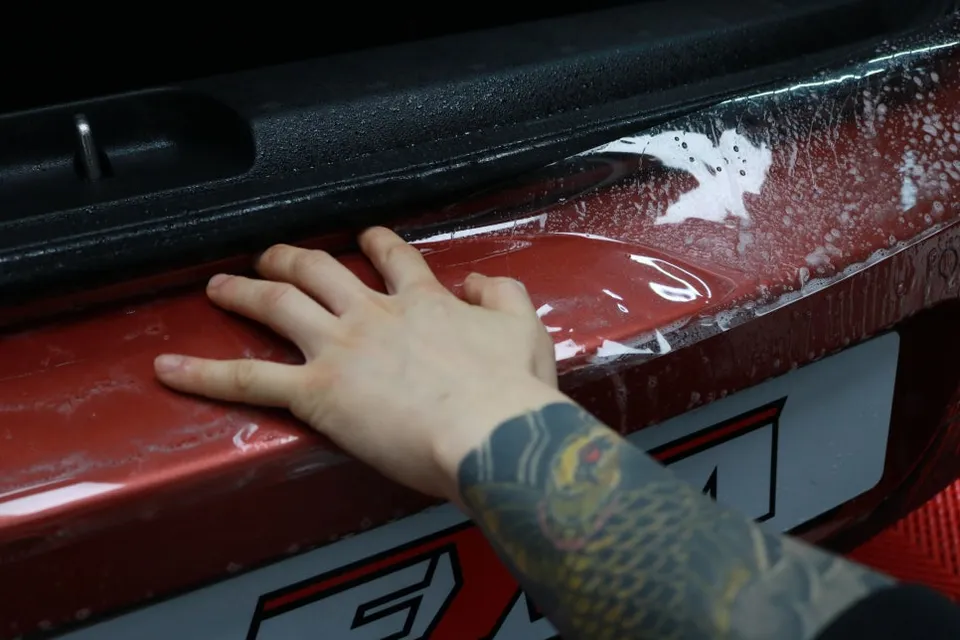 MINI ClubmanのPPF施工事例｜費用目安・仕上がり 施工写真 2-3