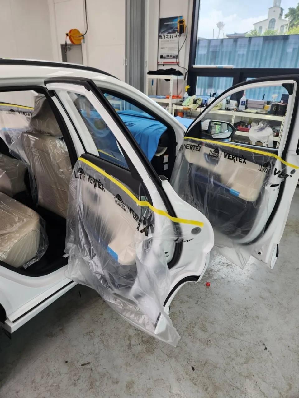 Hyundai Azera PPF施工事例|費用目安と仕上がり 施工写真 1-2