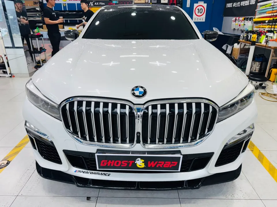 BMW 7 SeriesのヘッドライトPPF施工事例|費用目安・仕上がり 施工写真 3-2