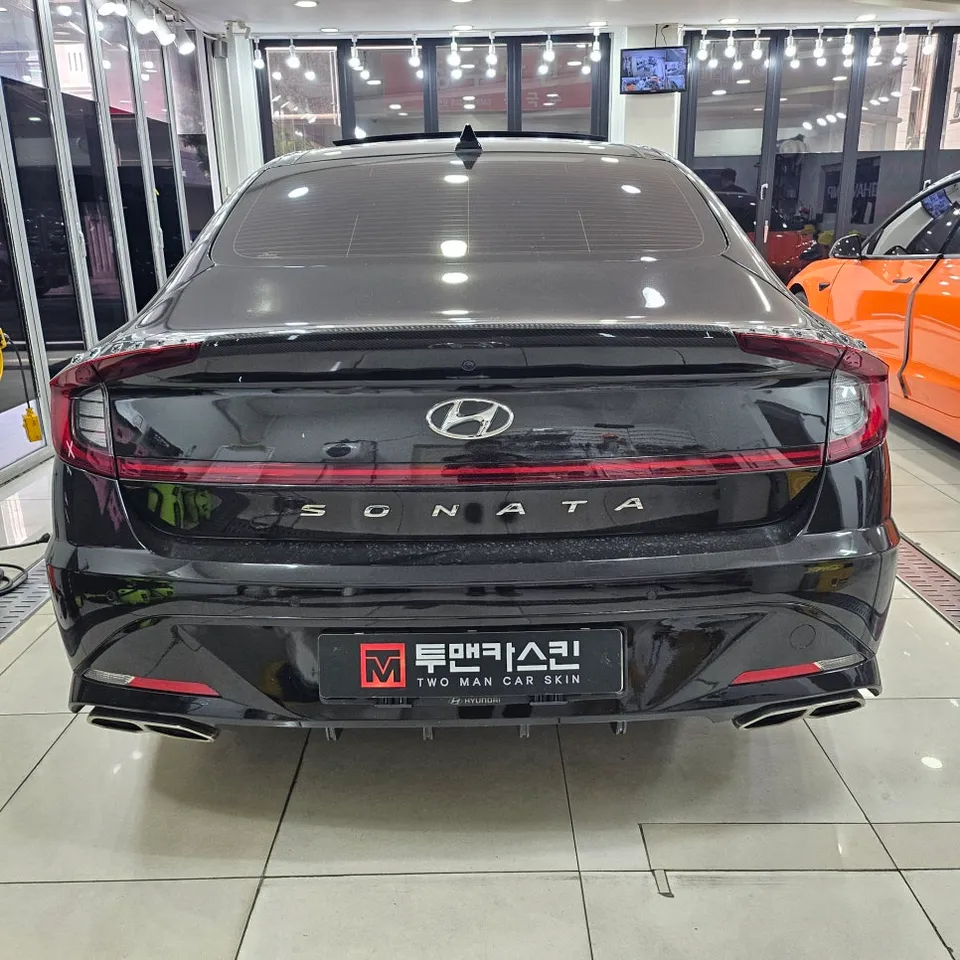 Hyundai Sonata DN8のカーラッピング事例｜費用目安・仕上がり 施工写真 3-1