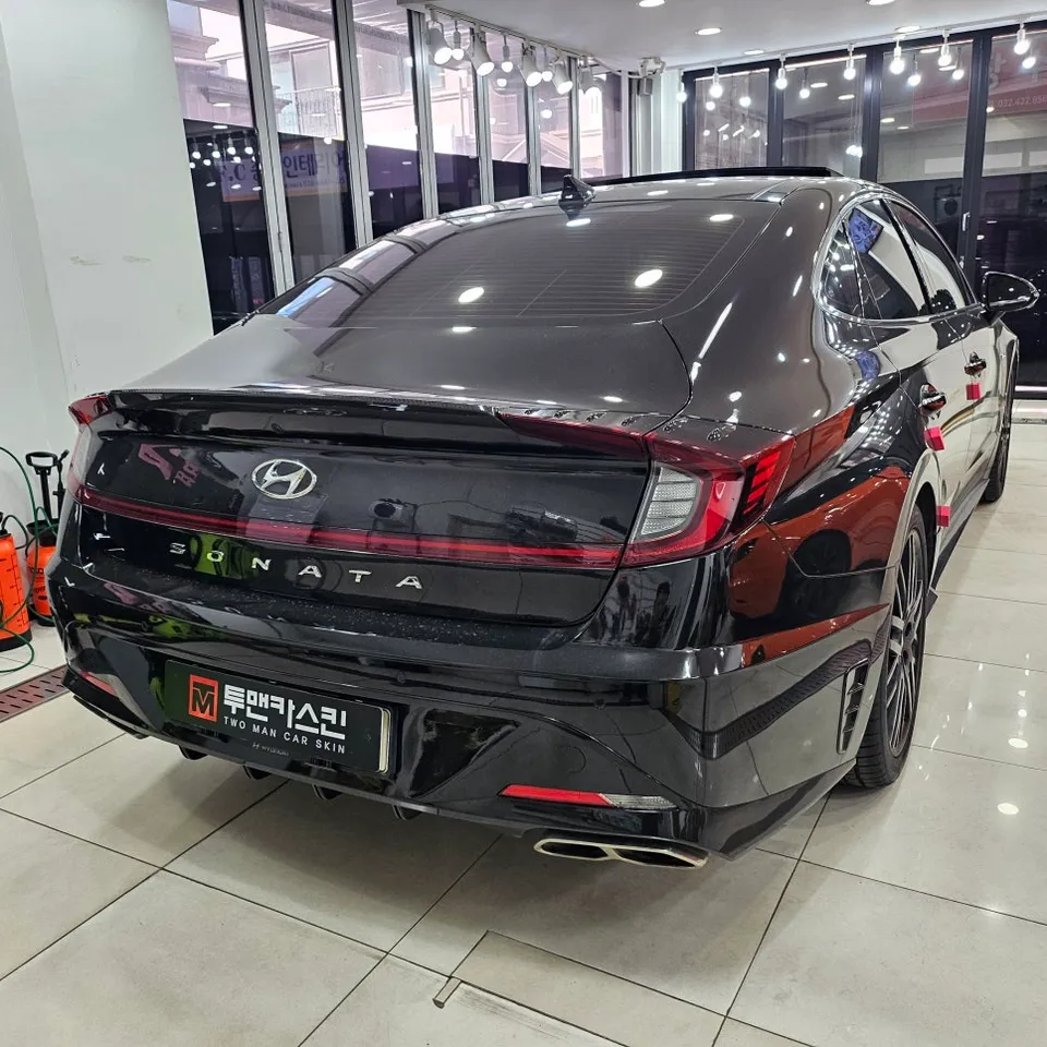 Hyundai Sonata DN8のカーラッピング事例｜費用目安・仕上がり 施工写真 1-2
