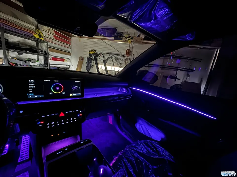 Hyundai Santa Fe MX5 Ambient Lighting Review — Cost & Results photo 2