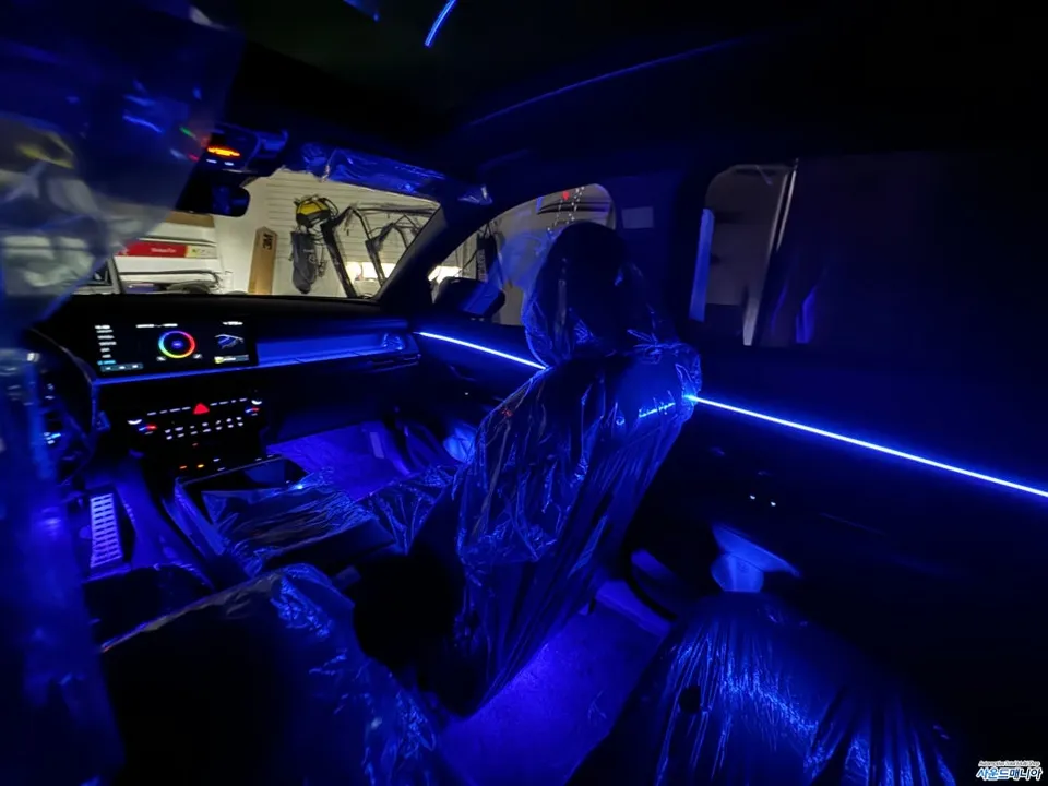 Hyundai Santa Fe MX5 ambient lighting - Hyundai Santa Fe MX5 Ambient Lighting Review — Cost & Results photo 5