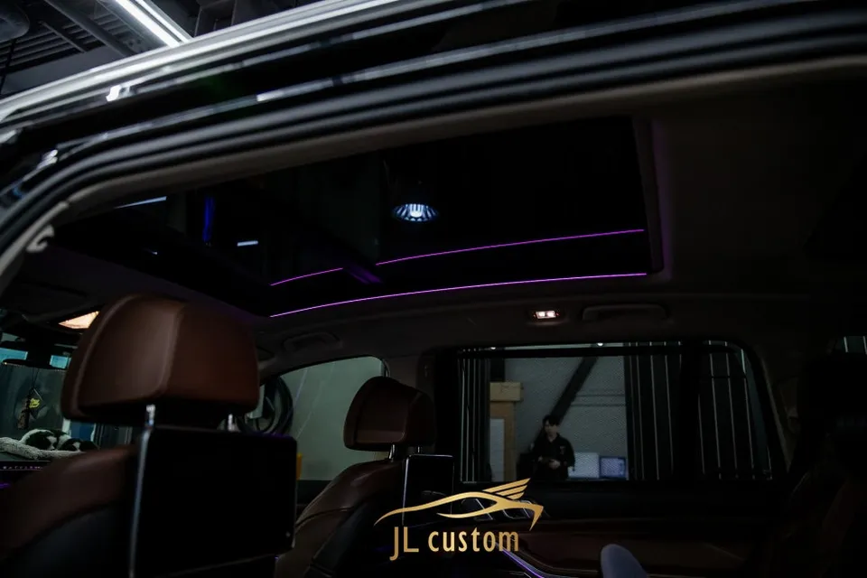 BMW X7 ambient lighting - BMW X7 Ambient Lighting Review — Transform Your Night Drive photo 5