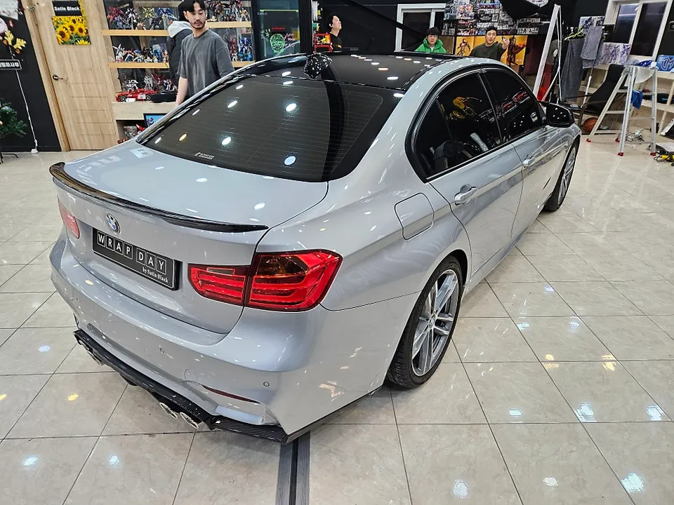 BMW 3 Seriesのガラスコーティング事例|費用目安・仕上がり 施工写真 3-3