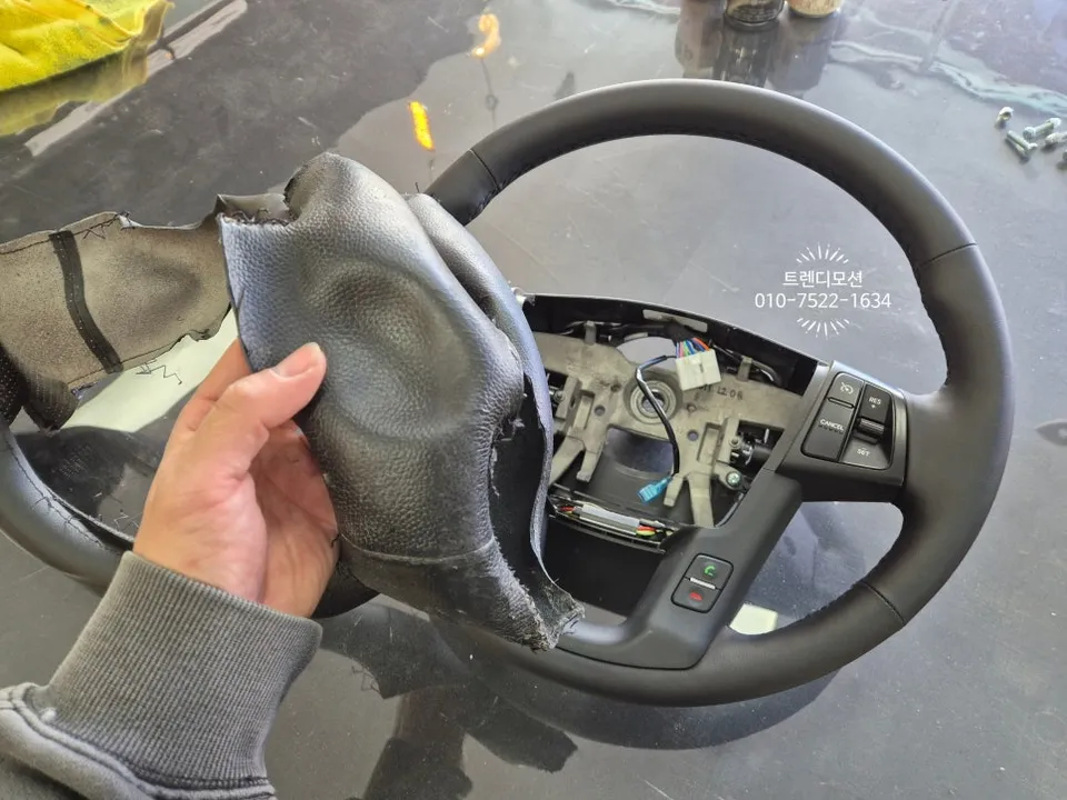 Kia Sorento R Steering Wheel Customization Review photo 9