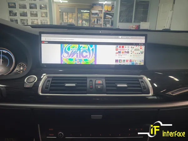 BMW 5 Series GTのAndroid Auto・CarPlay取付事例 施工写真 4-2