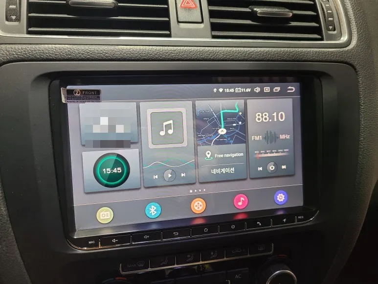 Volkswagen JettaのAndroid Auto・CarPlay取付事例 施工写真 1-1
