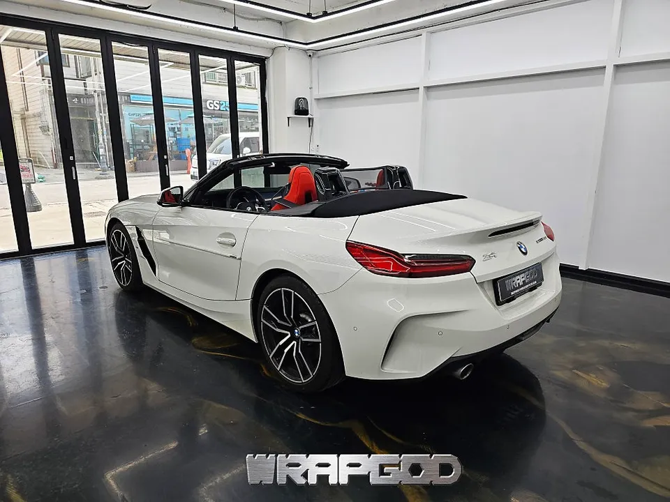 BMW Z4 G29 カーラッピング事例|クールグレーの仕上がり 施工写真 3-2