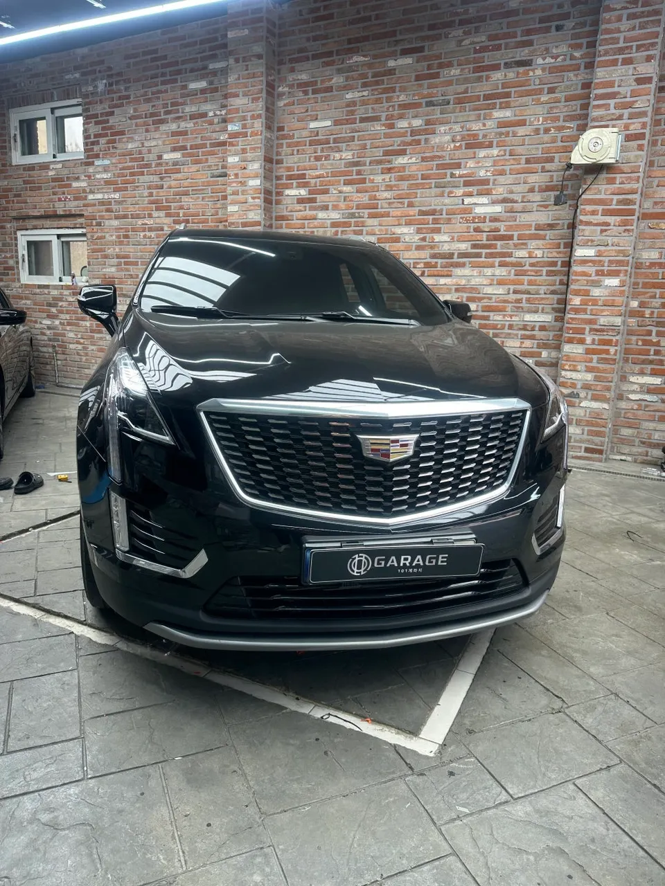 Cadillac XT5のカーラッピング事例 施工写真 2