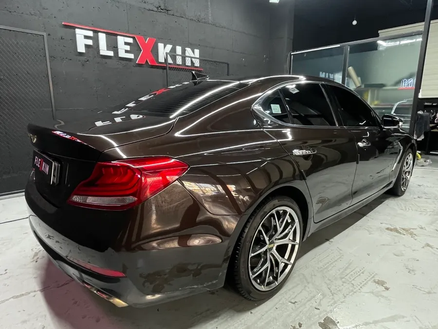 Genesis G70 PPF施工事例|光沢ホワイトへのカラーチェンジ 施工写真 3-1