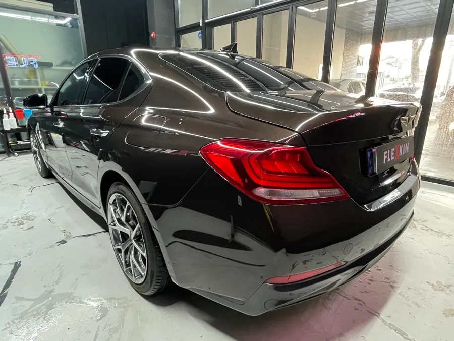 Genesis G70 PPF施工事例|光沢ホワイトへのカラーチェンジ 施工写真 2-2