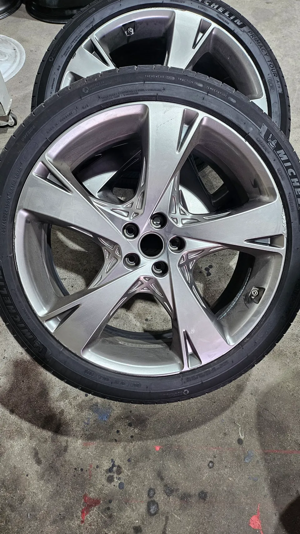 Genesis GV80 wheel repair - Genesis GV80 Wheel Repair & Painting Review - Cost & Results photo 4