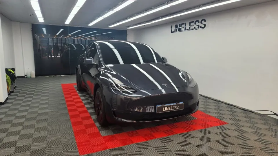 Tesla Model Y PPF施工事例｜費用目安・仕上がり 施工写真 1-1