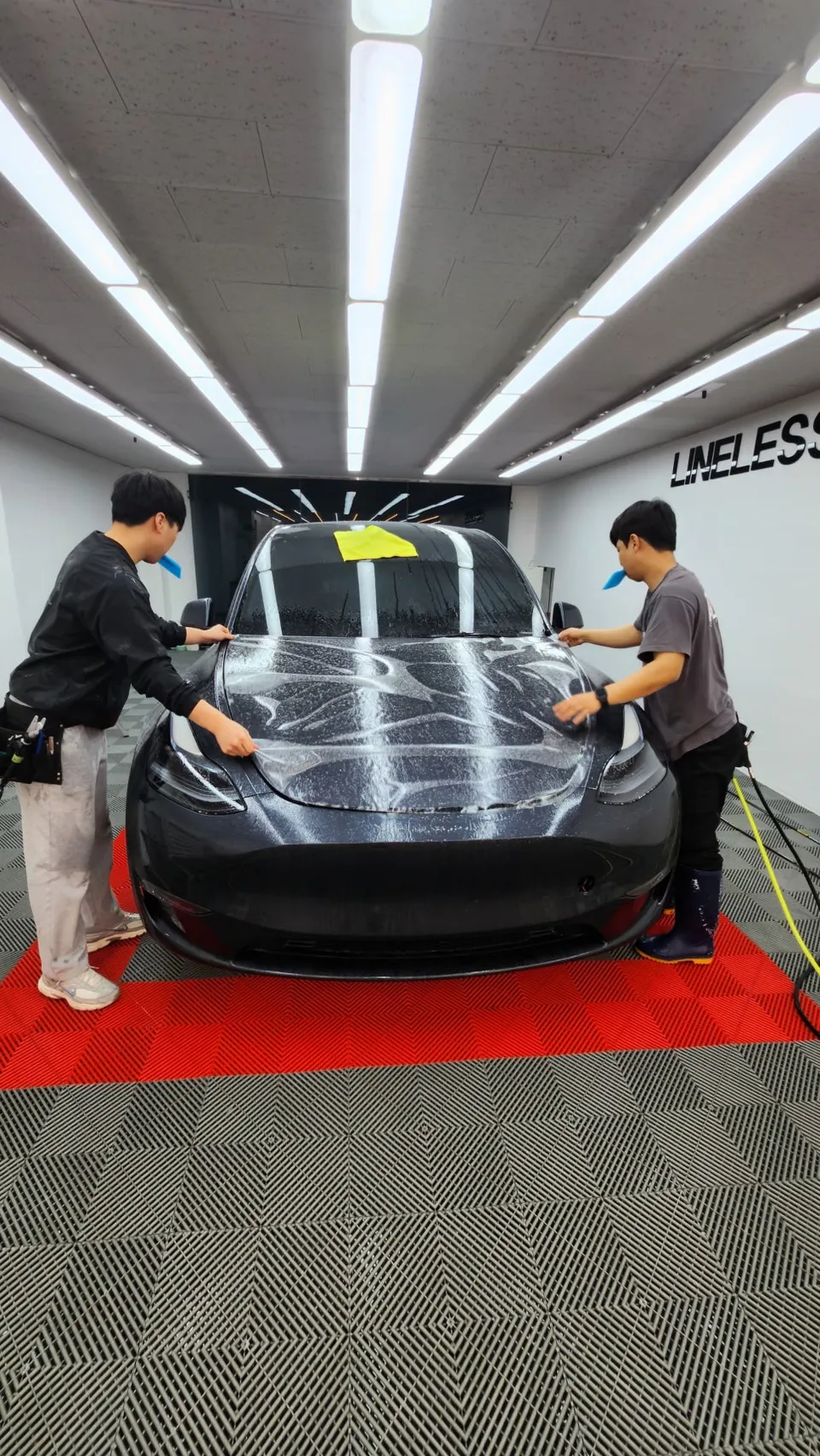 Tesla Model Y PPF施工事例｜費用目安・仕上がり 施工写真 3-3