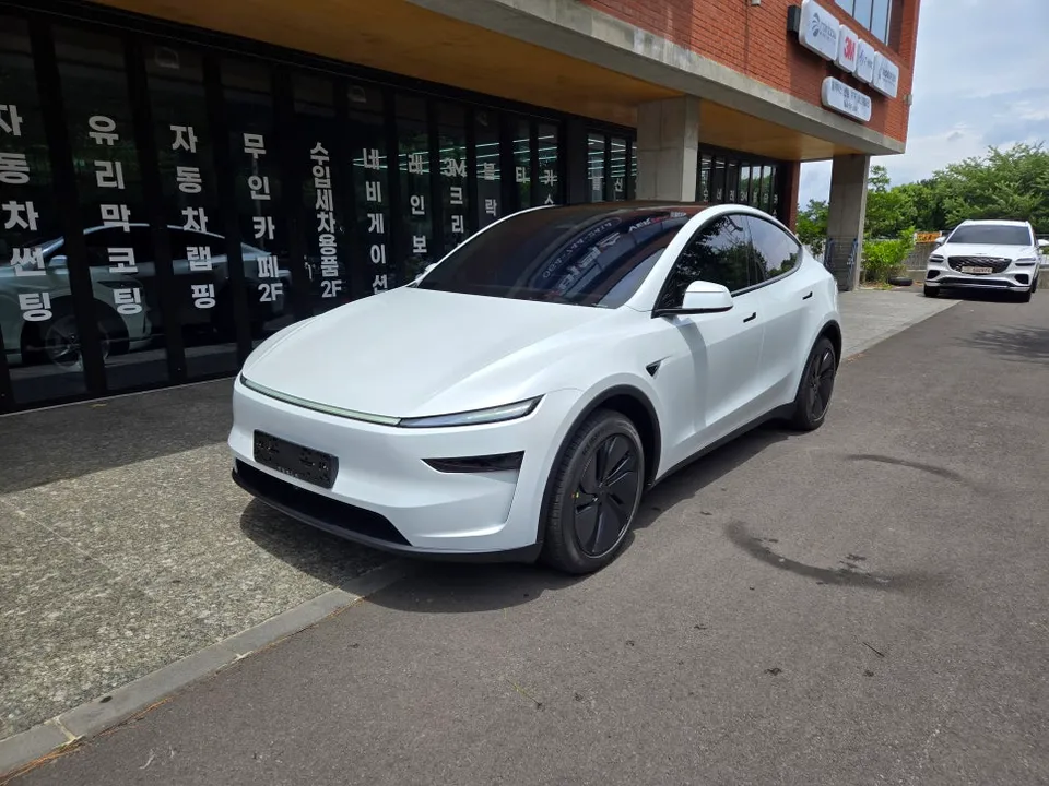 Tesla Model Y PPF施工事例|費用目安・仕上がり 写真