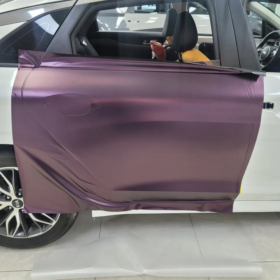 Kia K5 DL3のカーラッピング事例|マットマジックパープル 施工写真 2-2