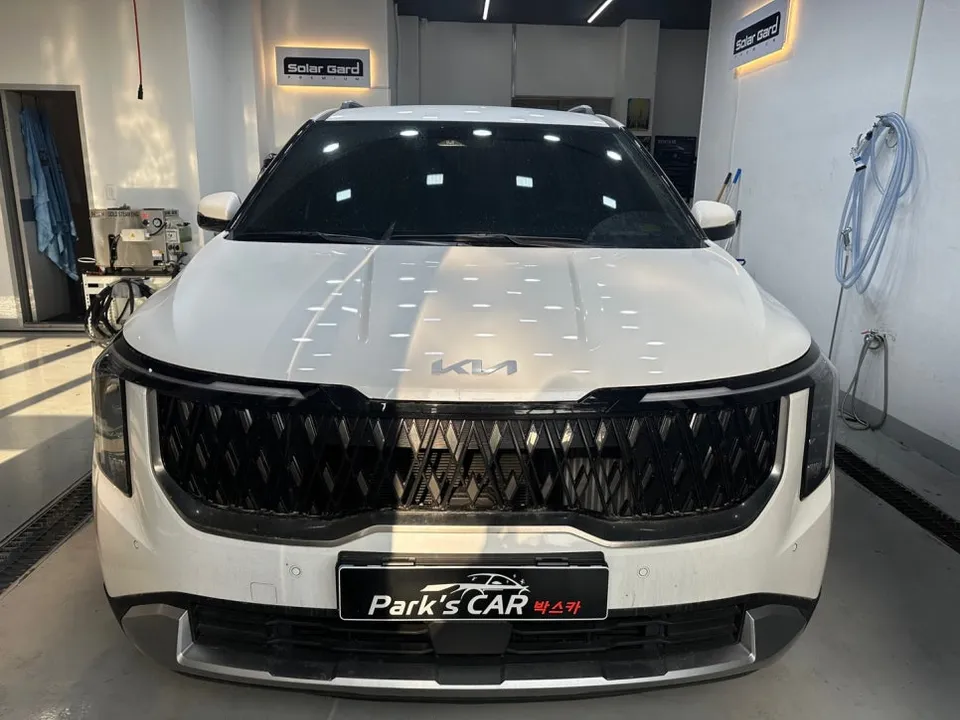 Kia Carnival PPF施工事例｜費用目安と仕上がり 写真