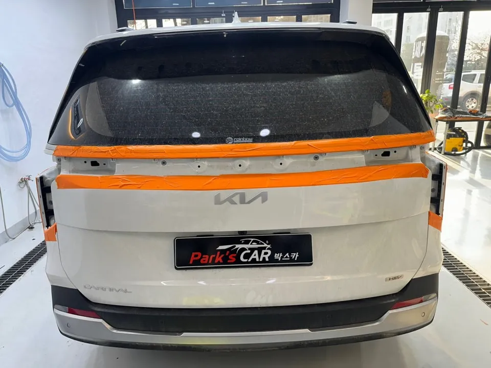 Kia Carnival PPF施工事例|費用目安と仕上がり 施工写真 1-3