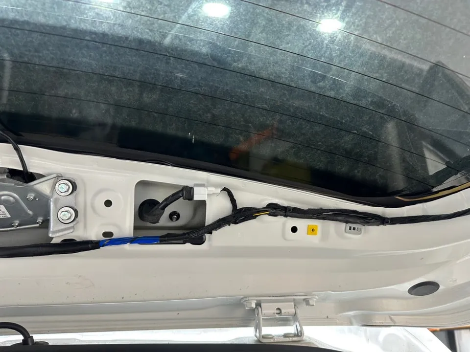 Kia Carnival PPF施工事例|費用目安と仕上がり 施工写真 2-3