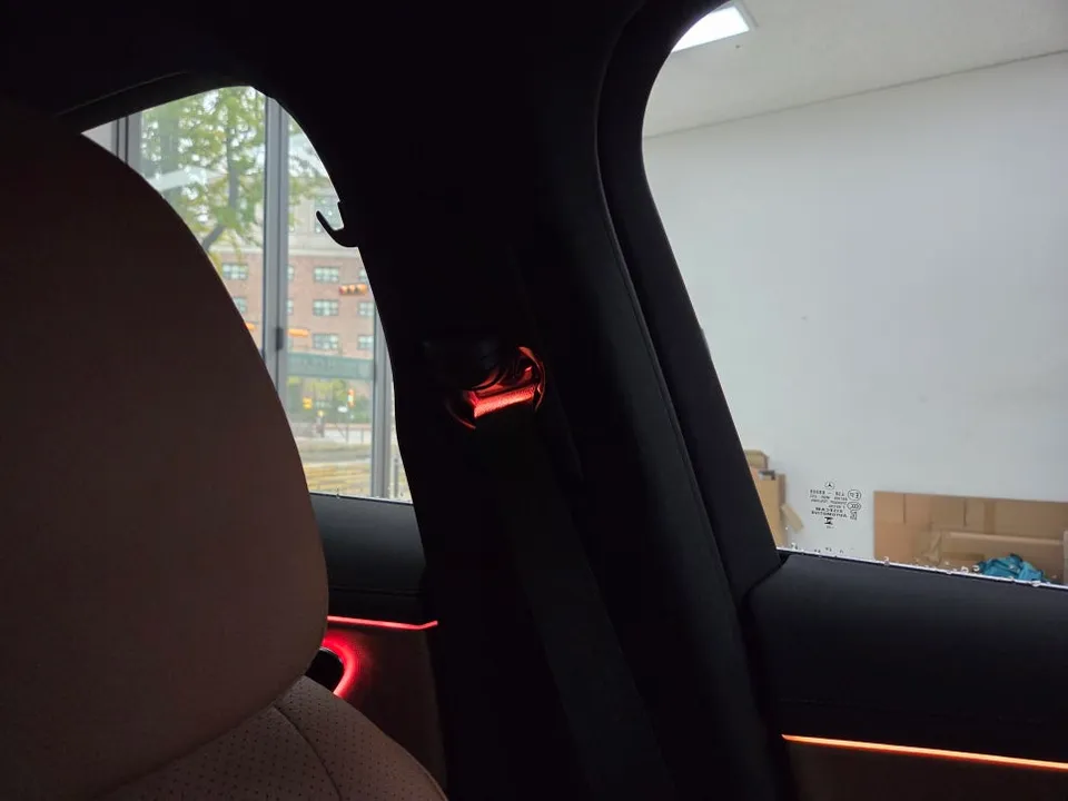 Mercedes-Benz E-Class W214 ambient lighting - Mercedes-Benz E-Class W214 Ambient Lighting Review — Cost photo 4