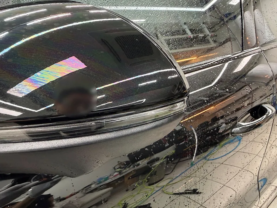 Porsche CayenneのPPF施工事例 施工写真 3-2
