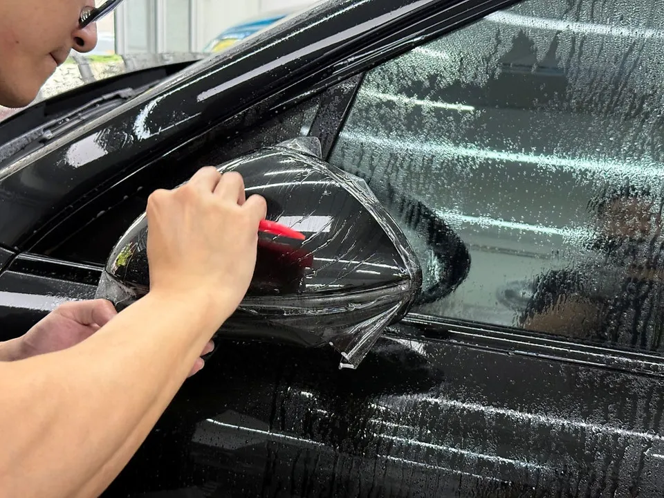 Porsche CayenneのPPF施工事例 施工写真 1-3