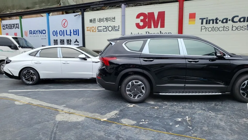 Hyundai Elantraのドラレコ取付事例|費用目安・仕上がり 施工写真 4-1