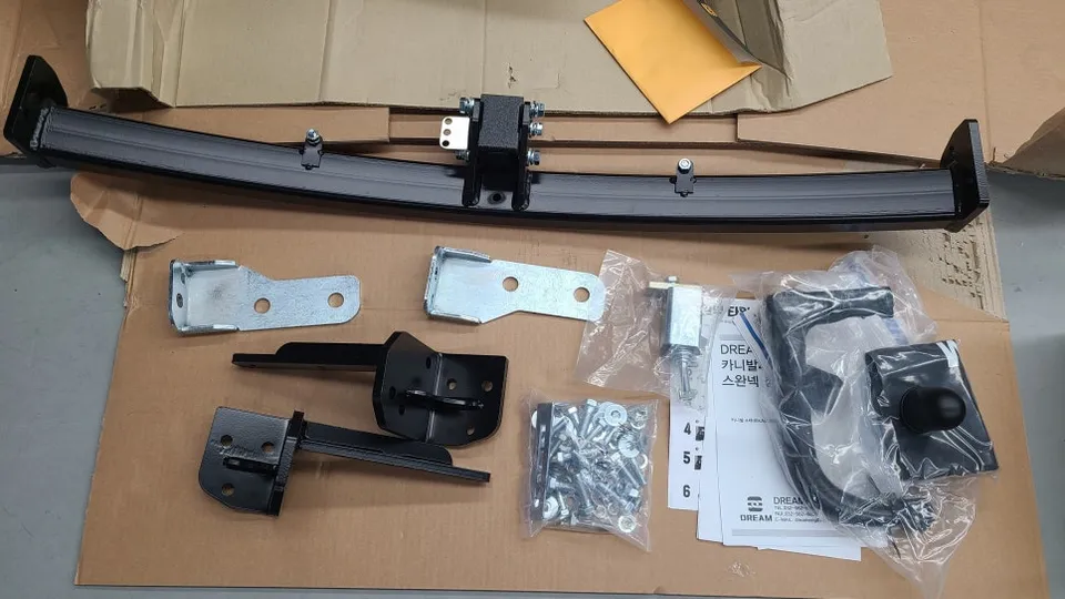 Kia Carnival car accessories - Kia Carnival Car Accessories Installation Review — Cost photo 4