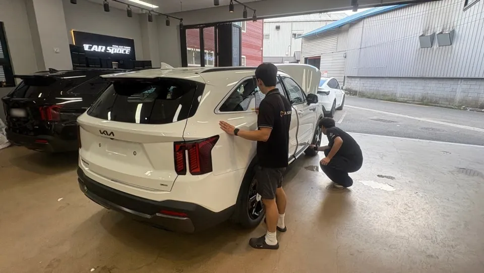 Kia Sorento New Car Package Review — Flawless Delivery photo 2
