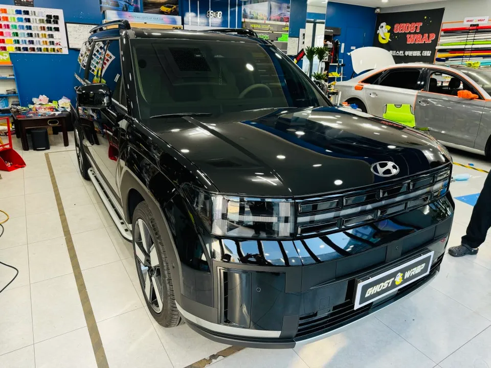 Hyundai Santa Fe vinyl wrap - Hyundai Santa Fe Vinyl Wrap Cost & Review photo 4