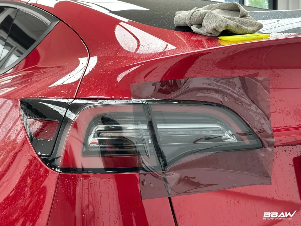 Tesla Model Y PPF施工事例|費用目安と仕上がり 施工写真 3-2