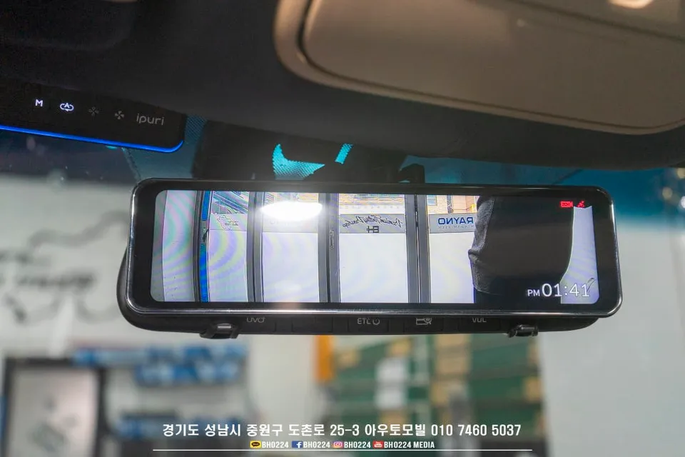 Kia Carnival YP dash cam - Kia Carnival YP Dash Cam Installation Review photo 4