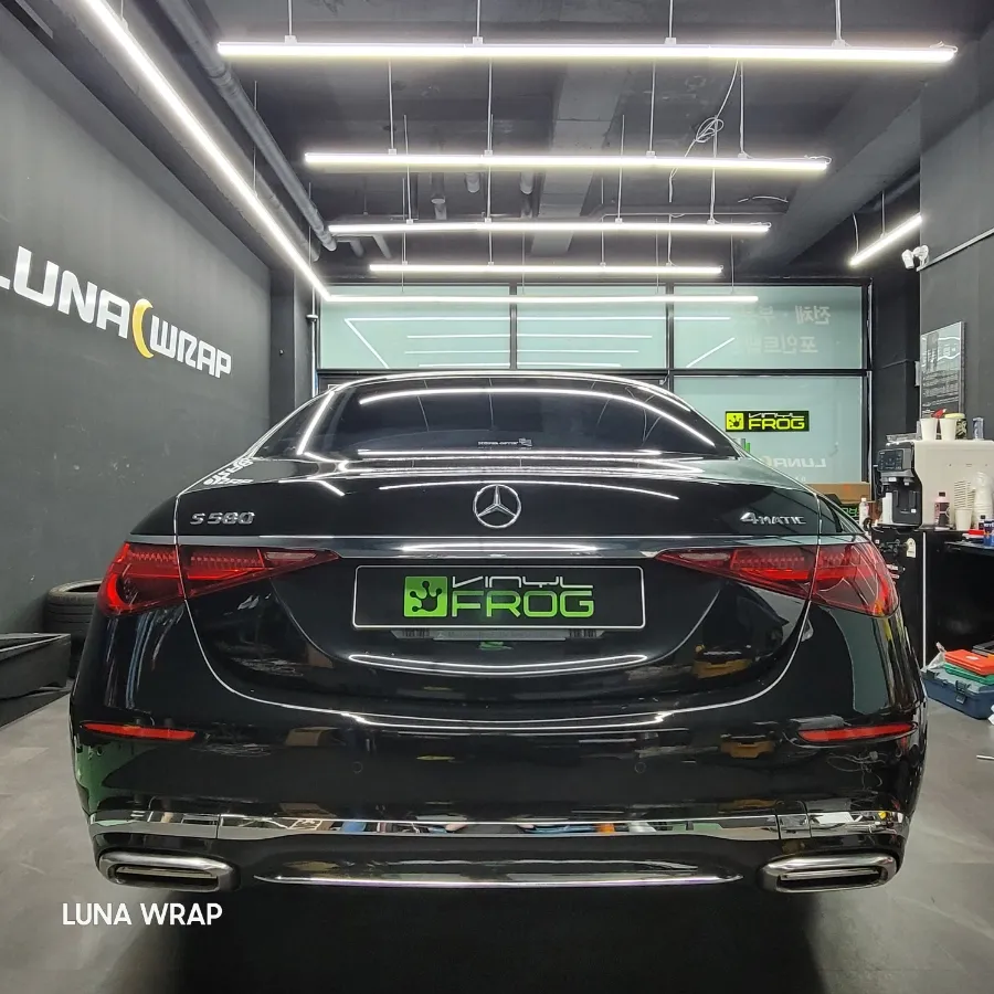 メルセデス・ベンツ Sクラス W223 施工事例|デュオトーンラッピング 施工写真 3-1