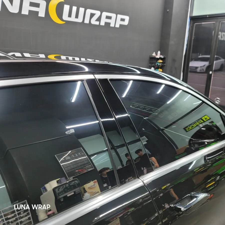 メルセデス・ベンツ Sクラス W223 施工事例|デュオトーンラッピング 施工写真 1-2