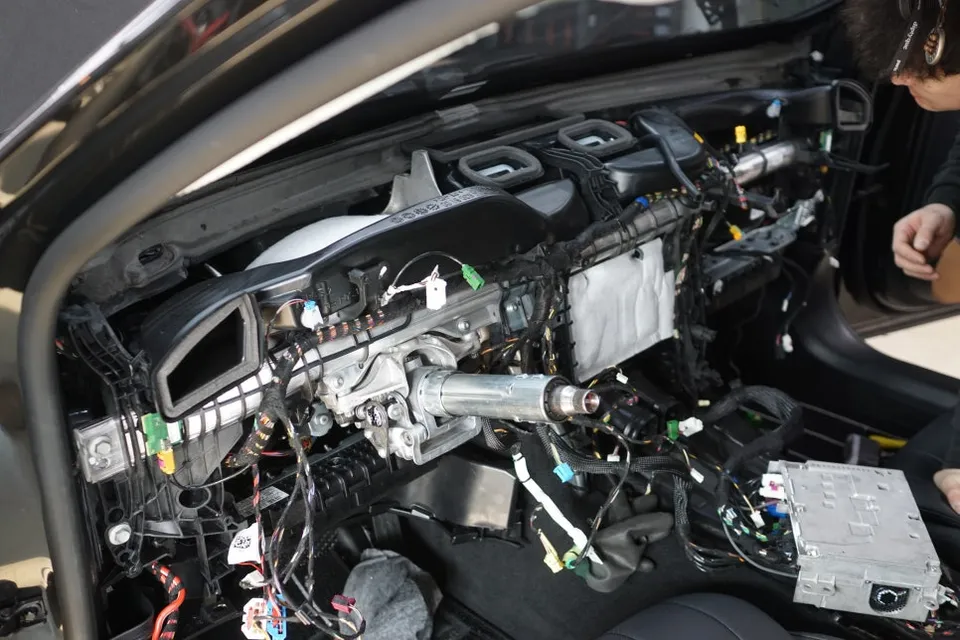 Mercedes-Benz E-Class W214 android head unit - Mercedes-Benz E-Class W214 Android Head Unit Upgrade Review photo 3