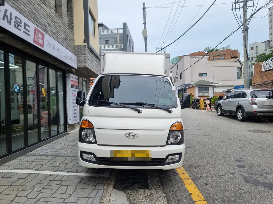 Hyundai Porter 2 android head unit installation result